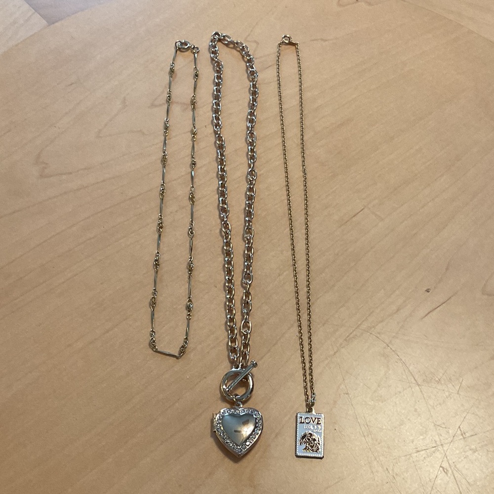 Trio of Necklaces Sold In Lot
